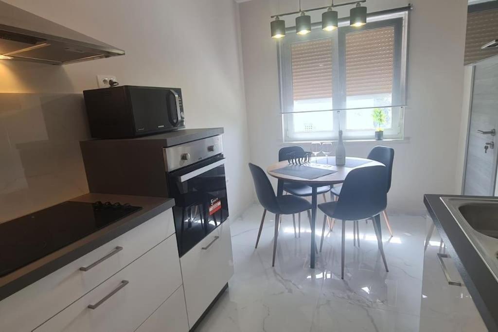Mias Luxury Apartment ริเยกา ภายนอก รูปภาพ